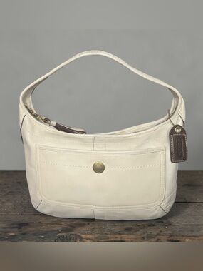 Coach 2006 Chelsea Ergo Off White Leather Shoulder Hobo Bag